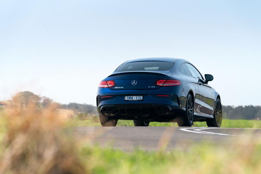  Mercedes-AMG C43 4Matic Coupe (C205) 2018 года  (AU) (фото 37 из 40)